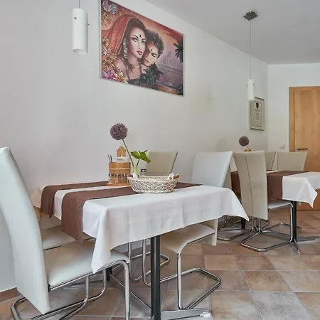 Gaestehaus Judith Pensionat 2*