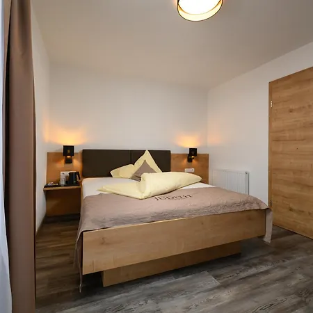 بيت ضيافة Gaestehaus Judith 3*