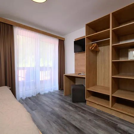 Gaestehaus Judith بيت ضيافة 3*